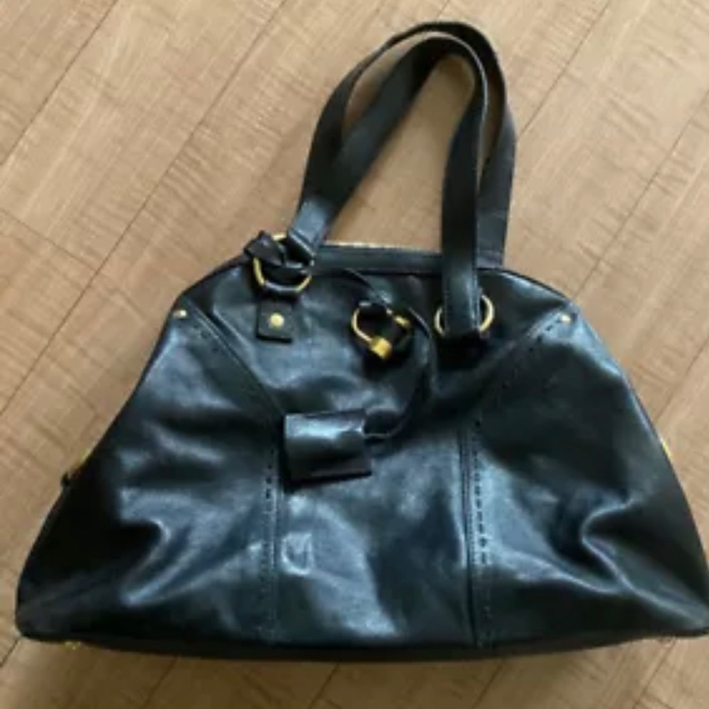 Yves Saint Laurent Muse Black bag-Authentic